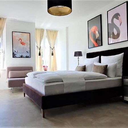Deluxe Apartment Flamingo In Paradise Freiburg im Breisgau Luaran gambar